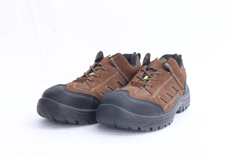 Anti-smash Sports Safety Shoes
